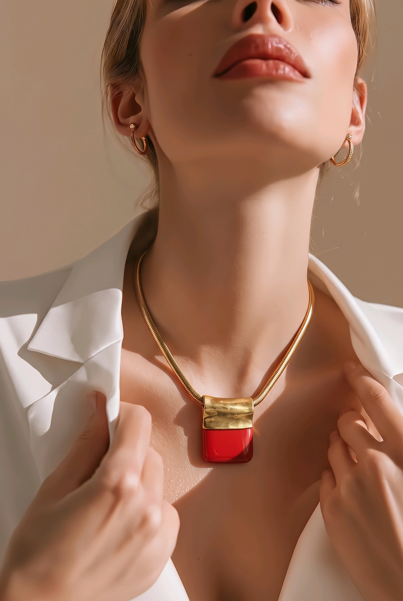 Bijoux d'Art Contemporain Colorés et Lumineux