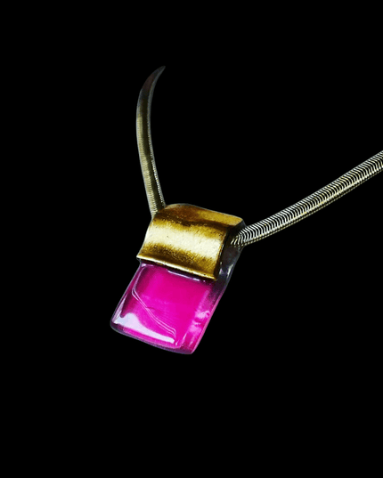 Pendentif "Le Rose à L'Or"